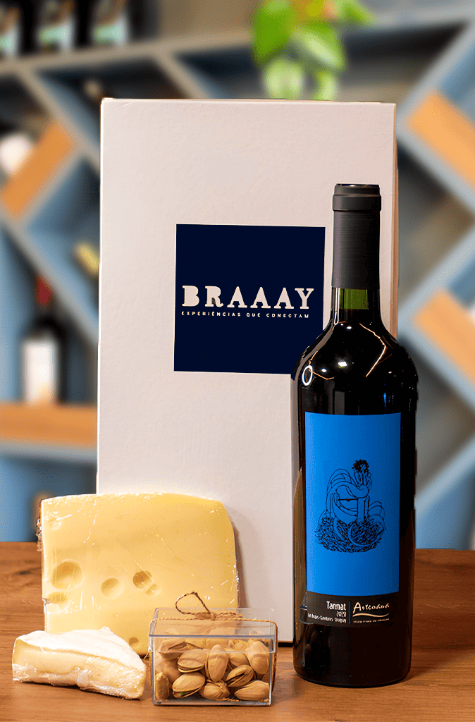 Kit vinho com quejo: Tannat da Artesana com queijos Brie e Gouda + Pistache para presente